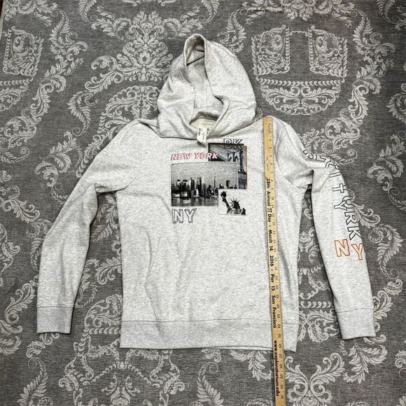 Aeropostale Unisex Gray NYC Graphic Pullover Hoodie Size M New with Tags - Picture 5 of 5